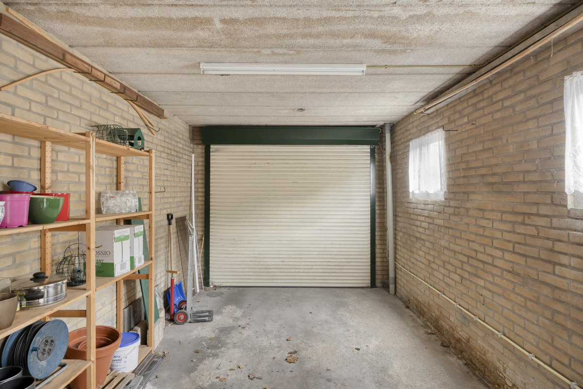 Tussenwoning te koop: Rode Schouw 78, Halsteren