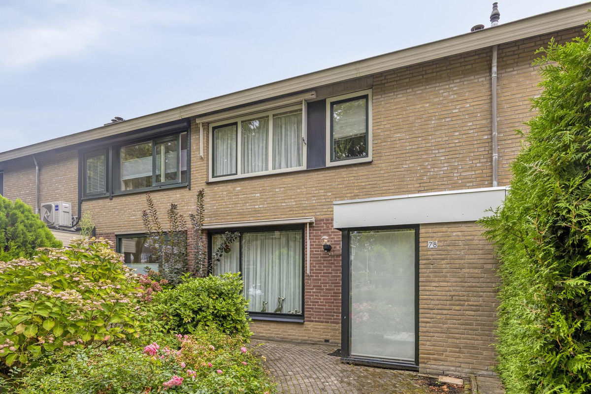 Tussenwoning te koop: Rode Schouw 78, Halsteren