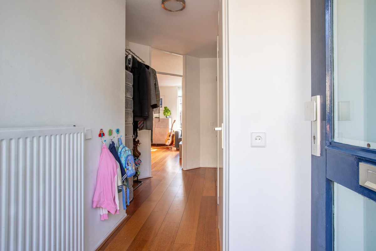 Tussenwoning te koop: Kameraarslag 36, Gouda
