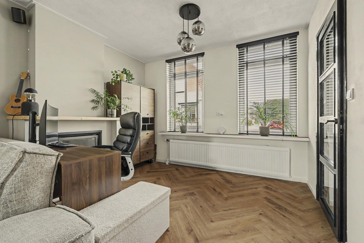 Vrijstaande woning te koop: Welhoekstraat 13, Kruiningen