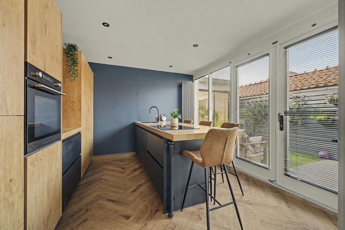 Vrijstaande woning te koop: Welhoekstraat 13, Kruiningen