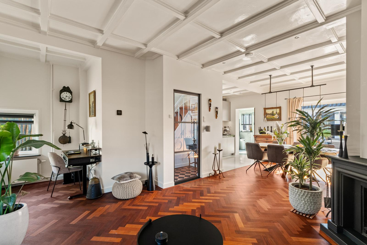 Hoekwoning te koop: Daniël Noteboomstraat 1, Noordwijk