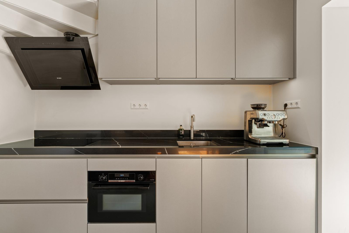 Hoekwoning te koop: Daniël Noteboomstraat 1, Noordwijk