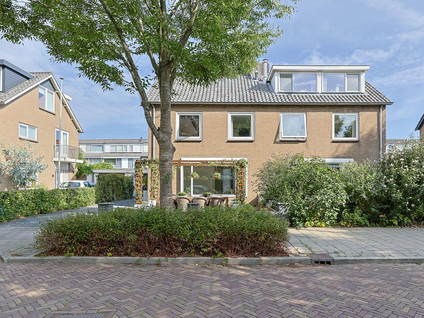 Anna van Burenlaan 12