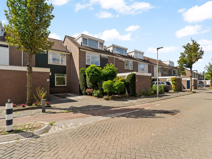 Tolhoren 55