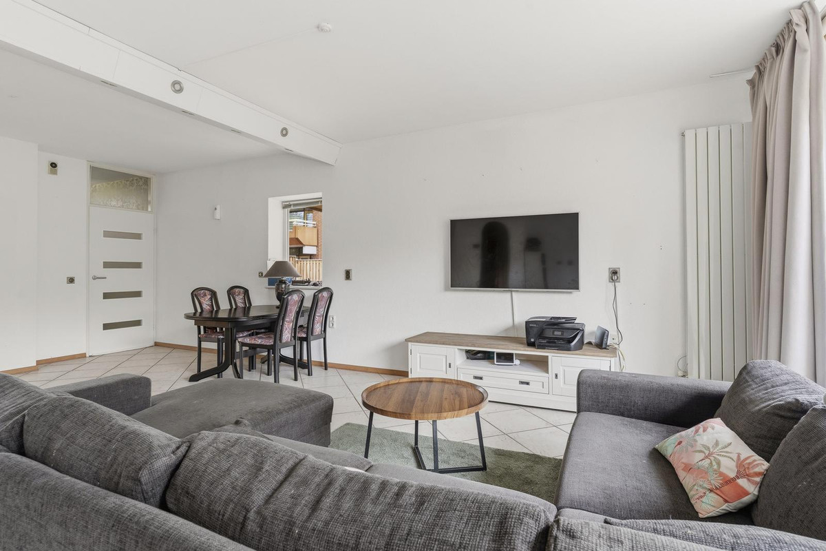 Appartement te koop: Bastion 83, Lelystad