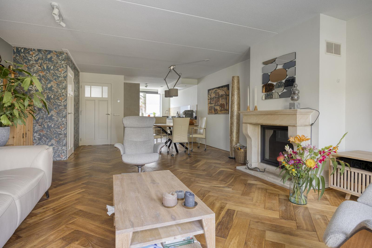 Tussenwoning te koop: Ruivenstraat 21, Zoetermeer