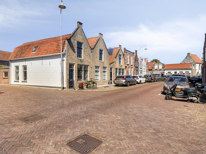 Breedstraat 18