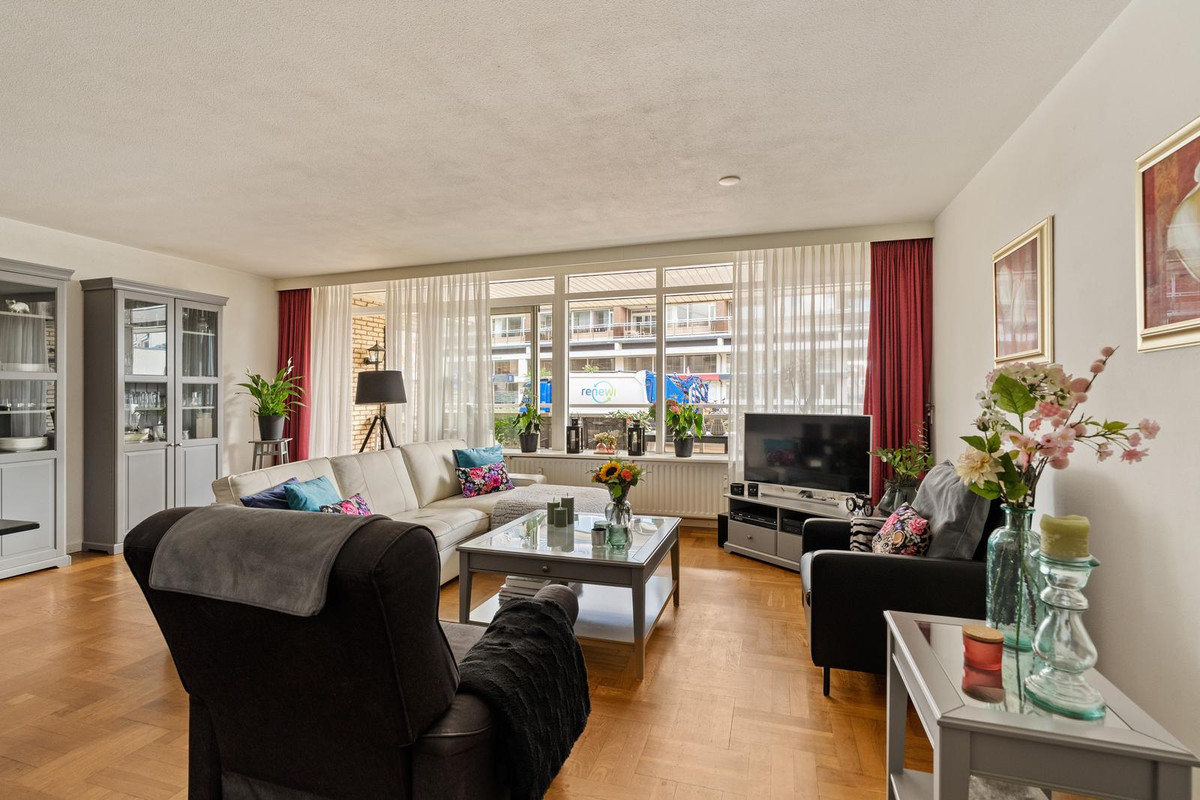 Appartement te koop: Reinout 8, Noordwijk