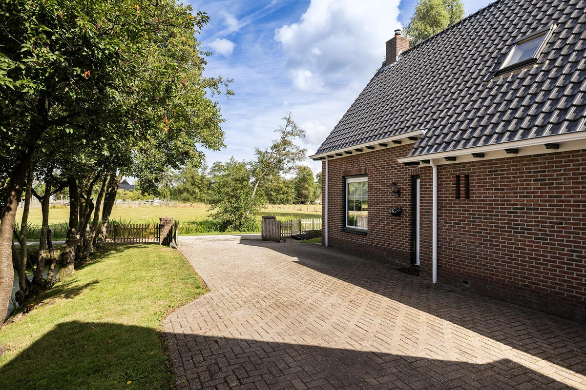 Vrijstaande woning te koop: Ds. Feitsmawei 48, Broeksterwâld