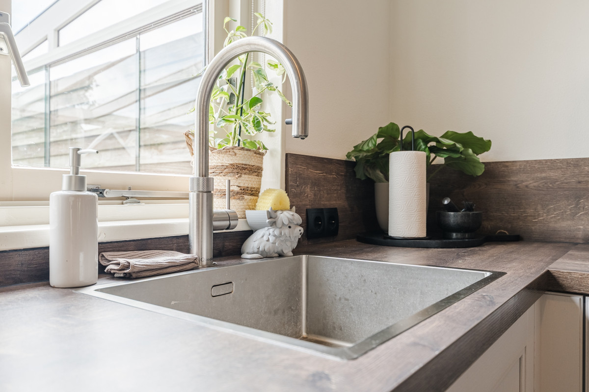 Vrijstaande woning te koop: Waterkant 7, Oude Pekela
