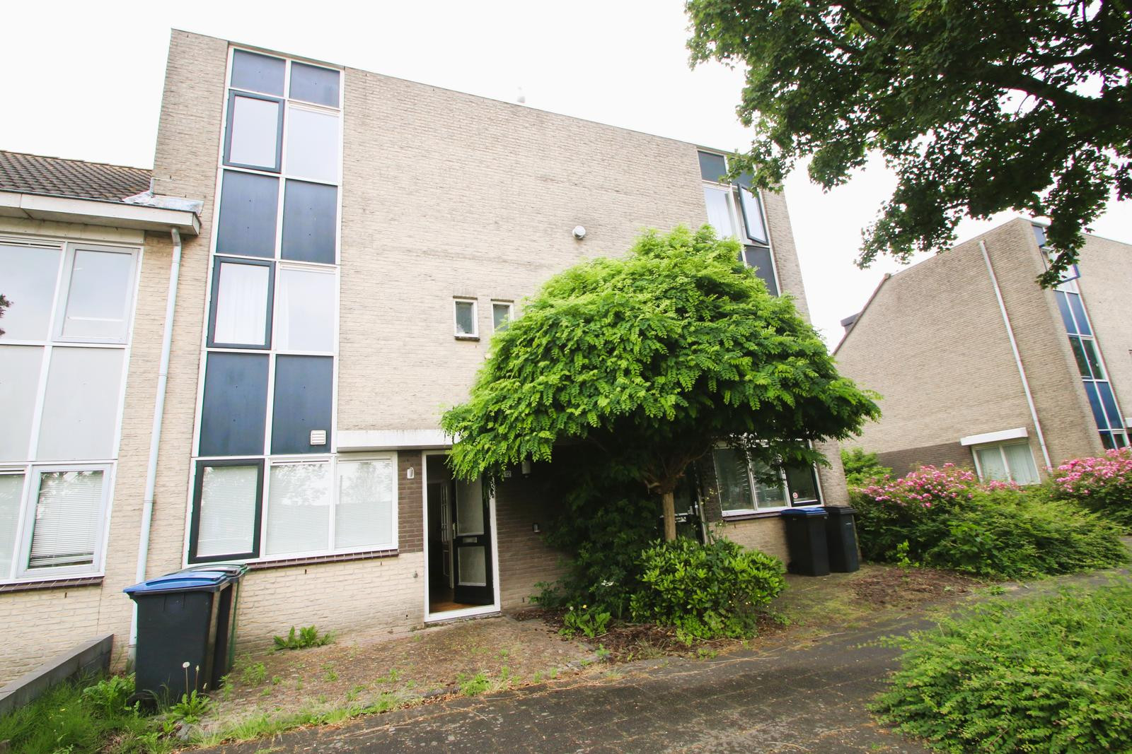 Huis Aletta Jacobslaan 12 — foto 1
