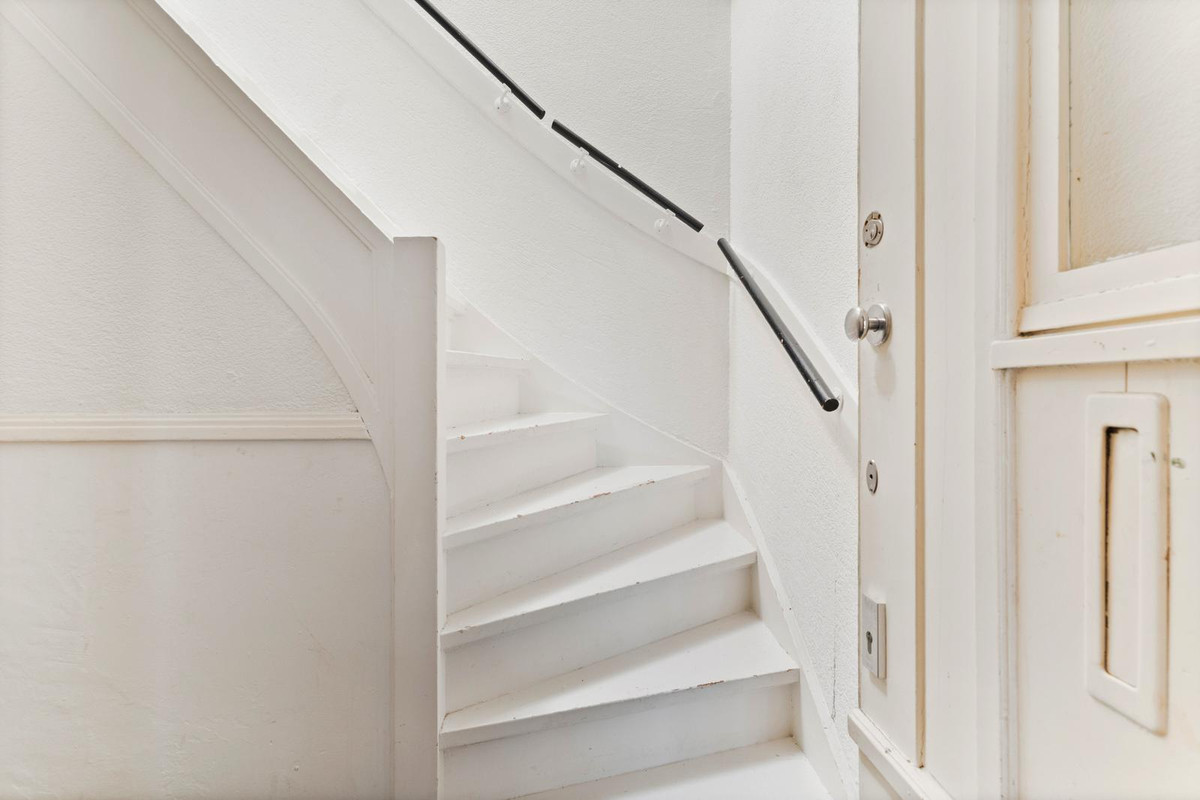 Appartement te koop: van Arembergelaan 107, Voorburg