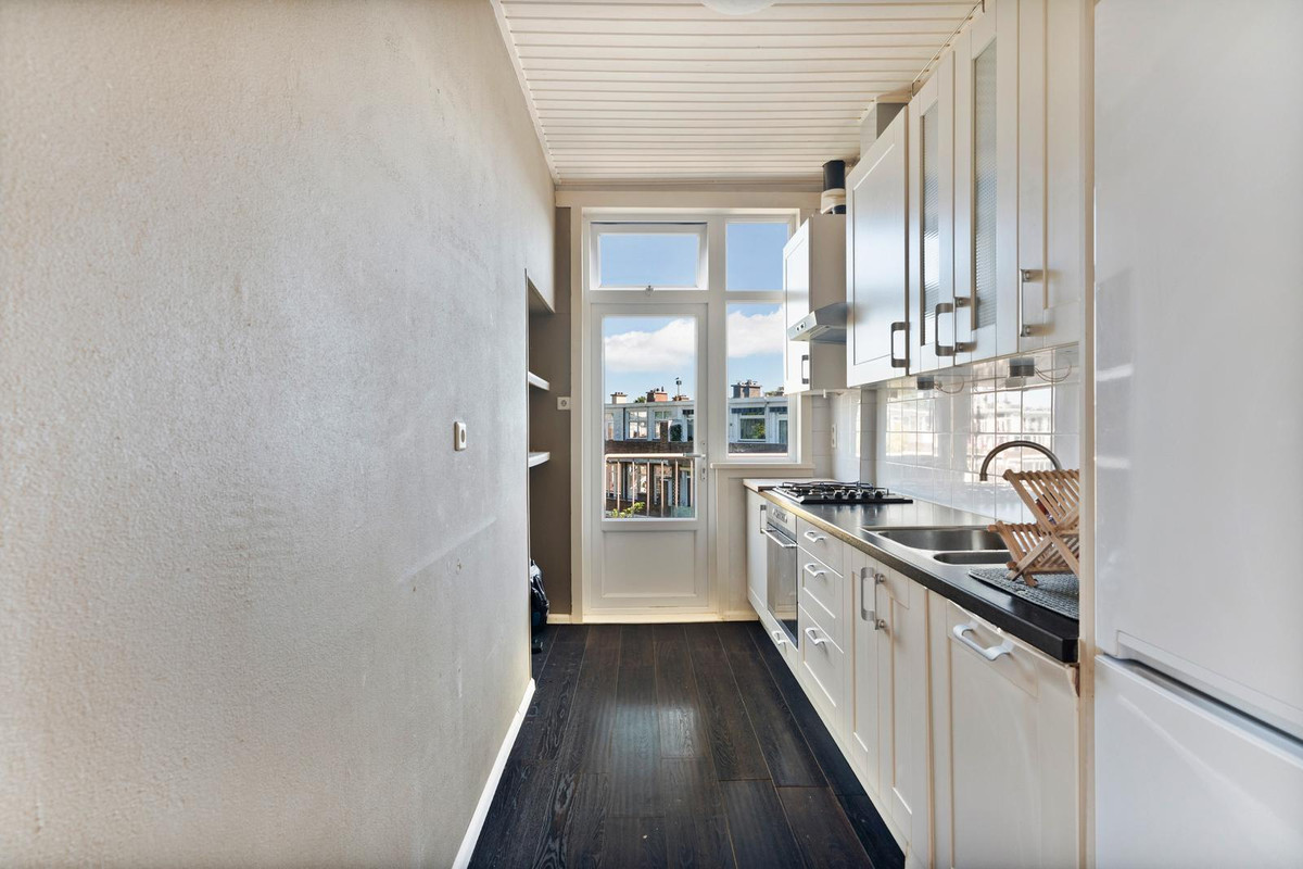 Appartement te koop: van Arembergelaan 107, Voorburg