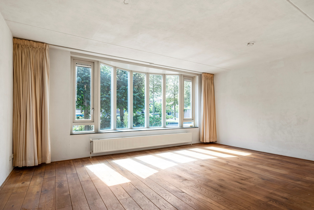 Tussenwoning te koop: Laan Van Norma 133, Nieuw-Vennep
