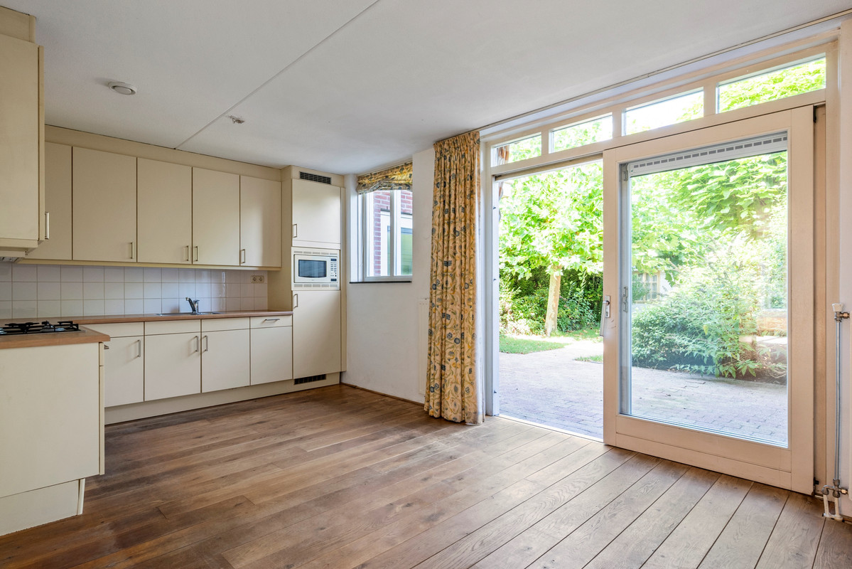 Tussenwoning te koop: Laan Van Norma 133, Nieuw-Vennep