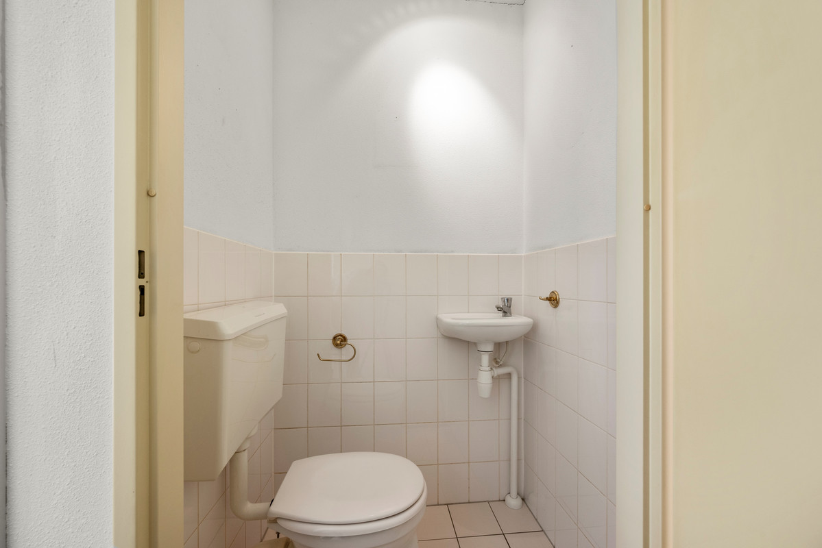 Tussenwoning te koop: Laan Van Norma 133, Nieuw-Vennep