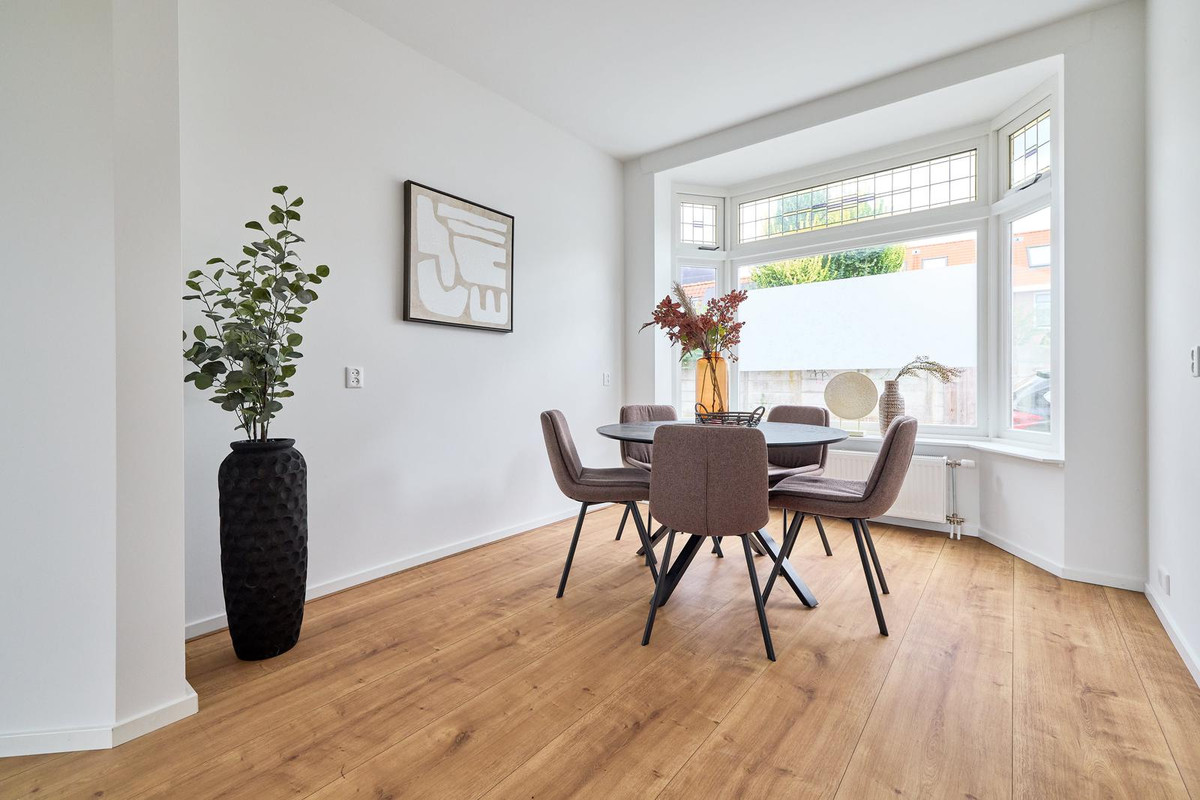 Hoekwoning te koop: burgemeester smitsstraat 2, Utrecht