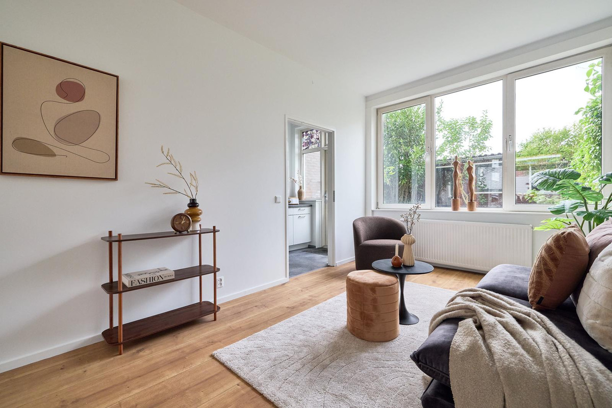 Hoekwoning te koop: burgemeester smitsstraat 2, Utrecht