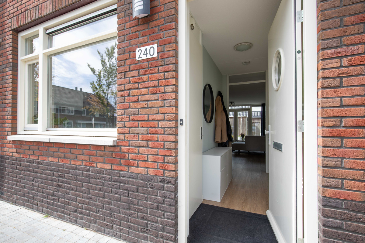 Tussenwoning te koop: Heemstede 240, Amstelveen
