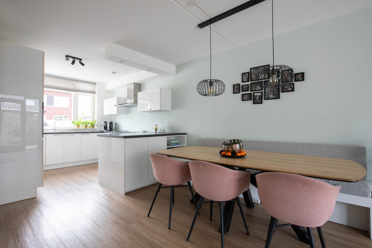 Tussenwoning te koop: Heemstede 240, Amstelveen
