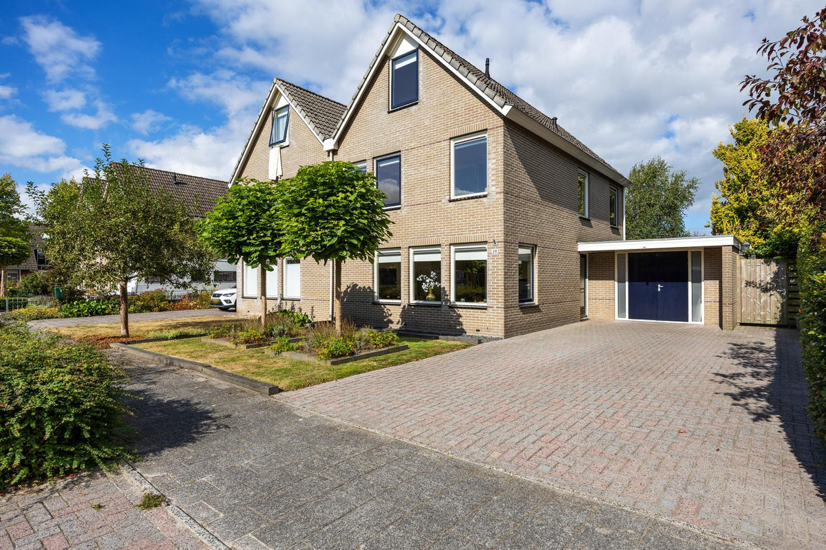 Twee-onder-één-kap te koop: Schattersum 39, Schildwolde