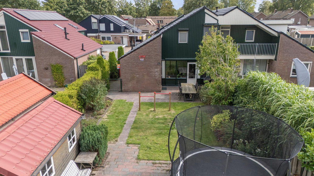 Twee-onder-één-kap te koop: De Krumpel 6, Schoonebeek