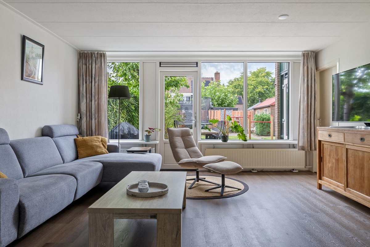 Twee-onder-één-kap te koop: De Krumpel 6, Schoonebeek