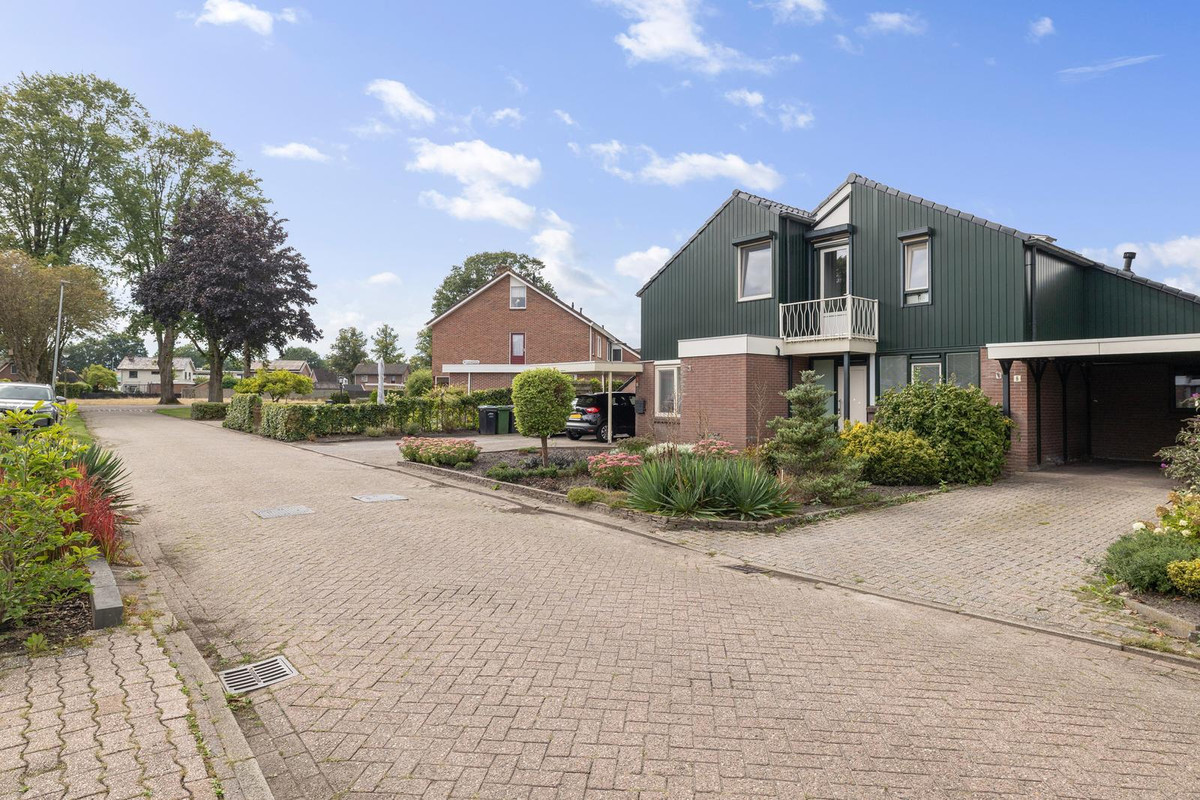 Twee-onder-één-kap te koop: De Krumpel 6, Schoonebeek