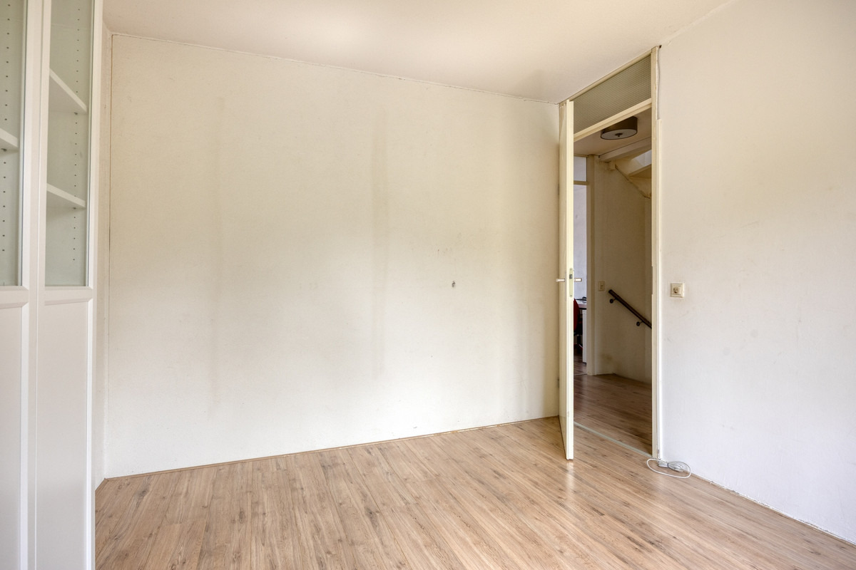Hoekwoning te koop: Novemberstraat 60, Almere