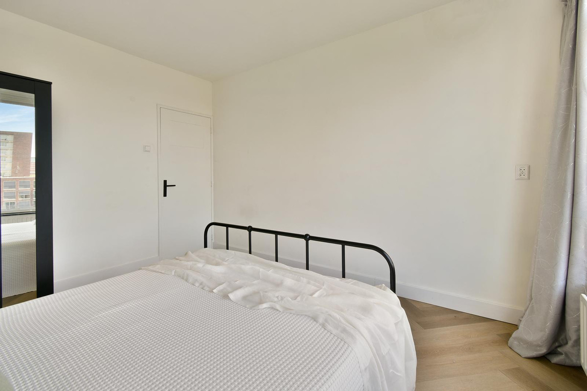 Appartement te koop: Maassluisstraat 212, Amsterdam