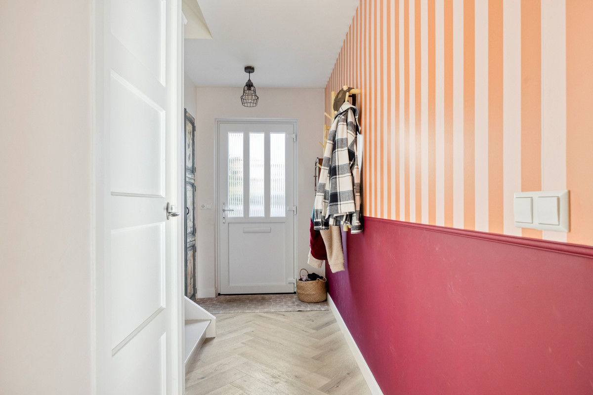 Hoekwoning te koop: Charlotte de Bourbonstraat 26, Leiderdorp