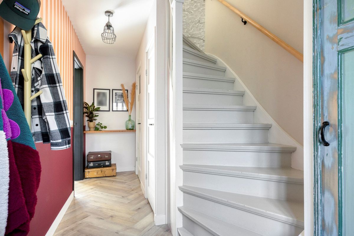 Hoekwoning te koop: Charlotte de Bourbonstraat 26, Leiderdorp