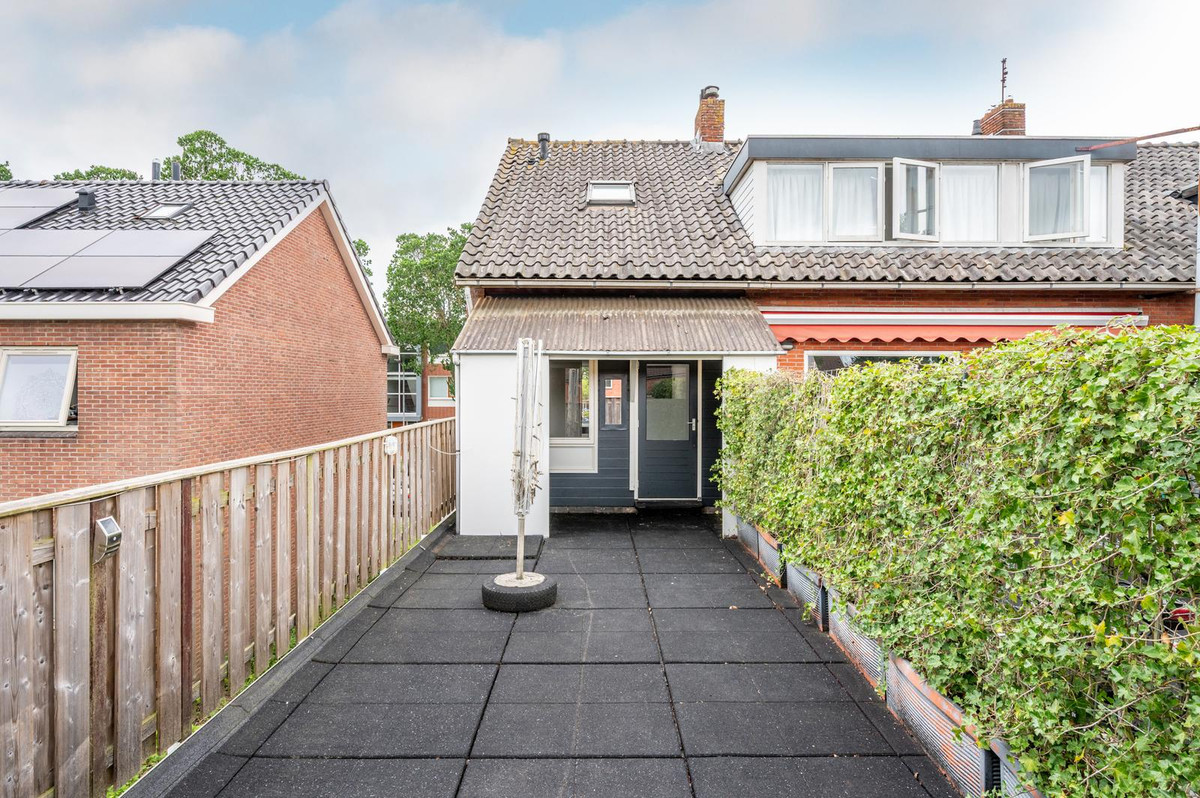 Appartement te koop: Piet Smitstraat 17B, Enkhuizen