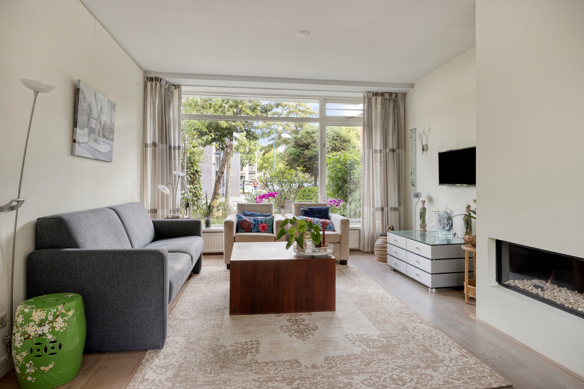 Tussenwoning te koop: Rozenlaan 4, Oegstgeest
