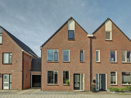 Kerkstraat 27