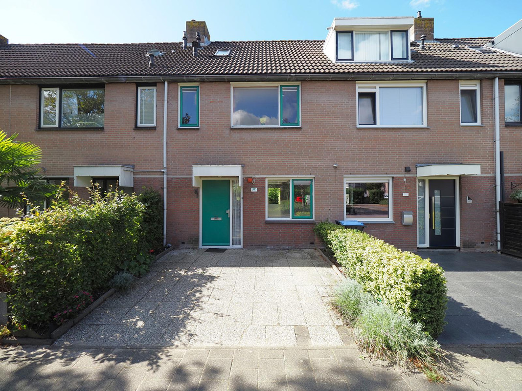 Tussenwoning te koop: Haagbeukhof 191, Papendrecht
