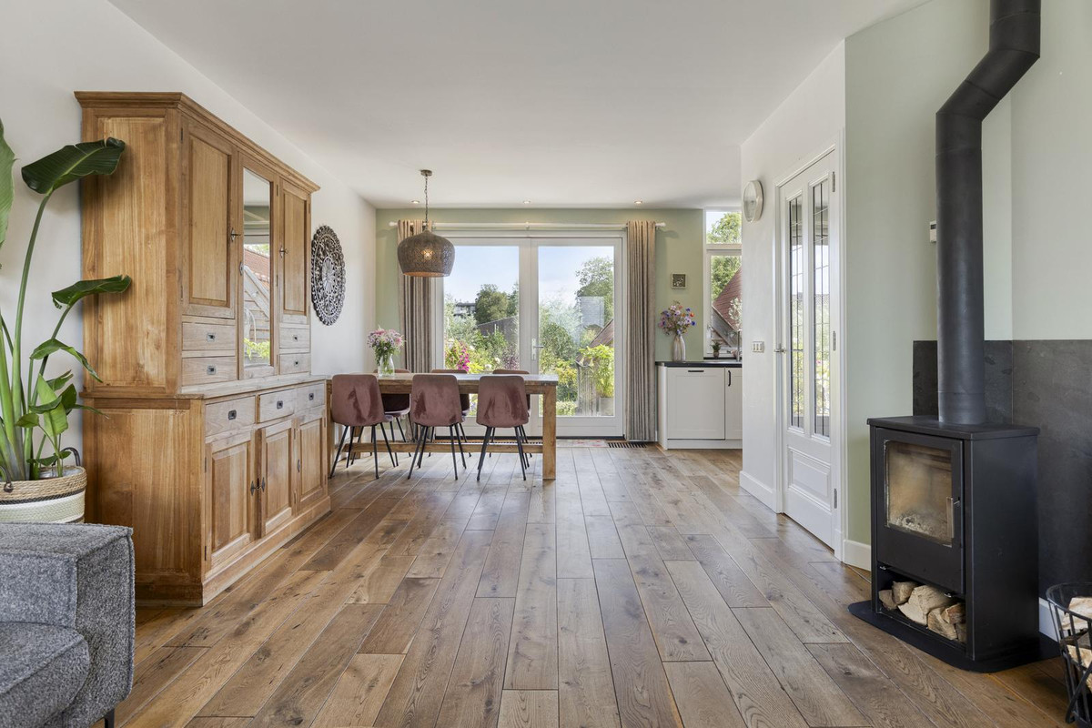 Tussenwoning te koop: Noordeinde 73, Waddinxveen