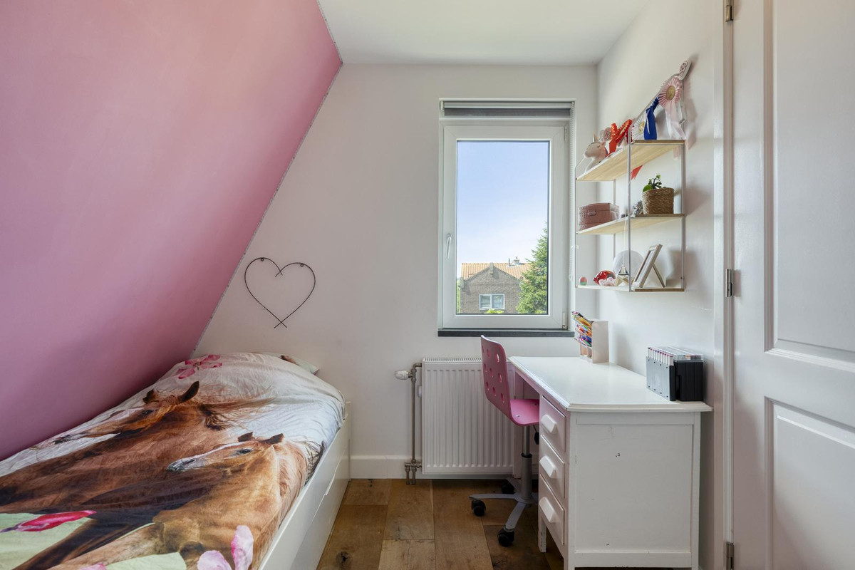 Tussenwoning te koop: Noordeinde 73, Waddinxveen