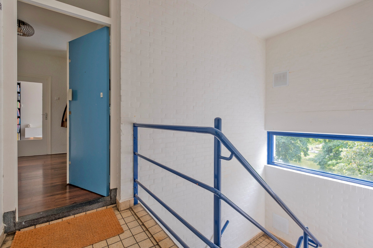 Appartement te koop: Vondellaan 232, Groningen