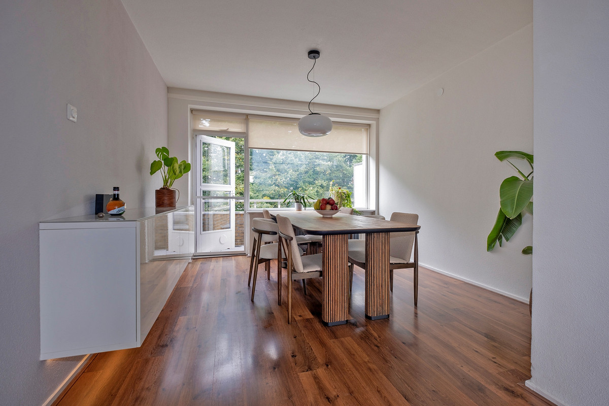 Appartement te koop: Vondellaan 232, Groningen