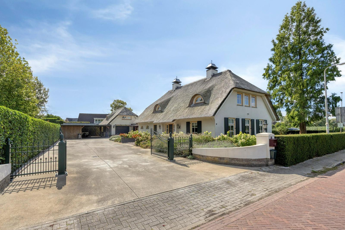 Vrijstaande woning te koop: Kerkstraat 2, Andelst