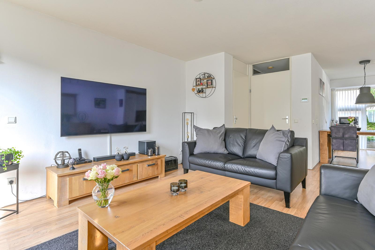 Tussenwoning te koop: Boswitje 25, Hoogeveen