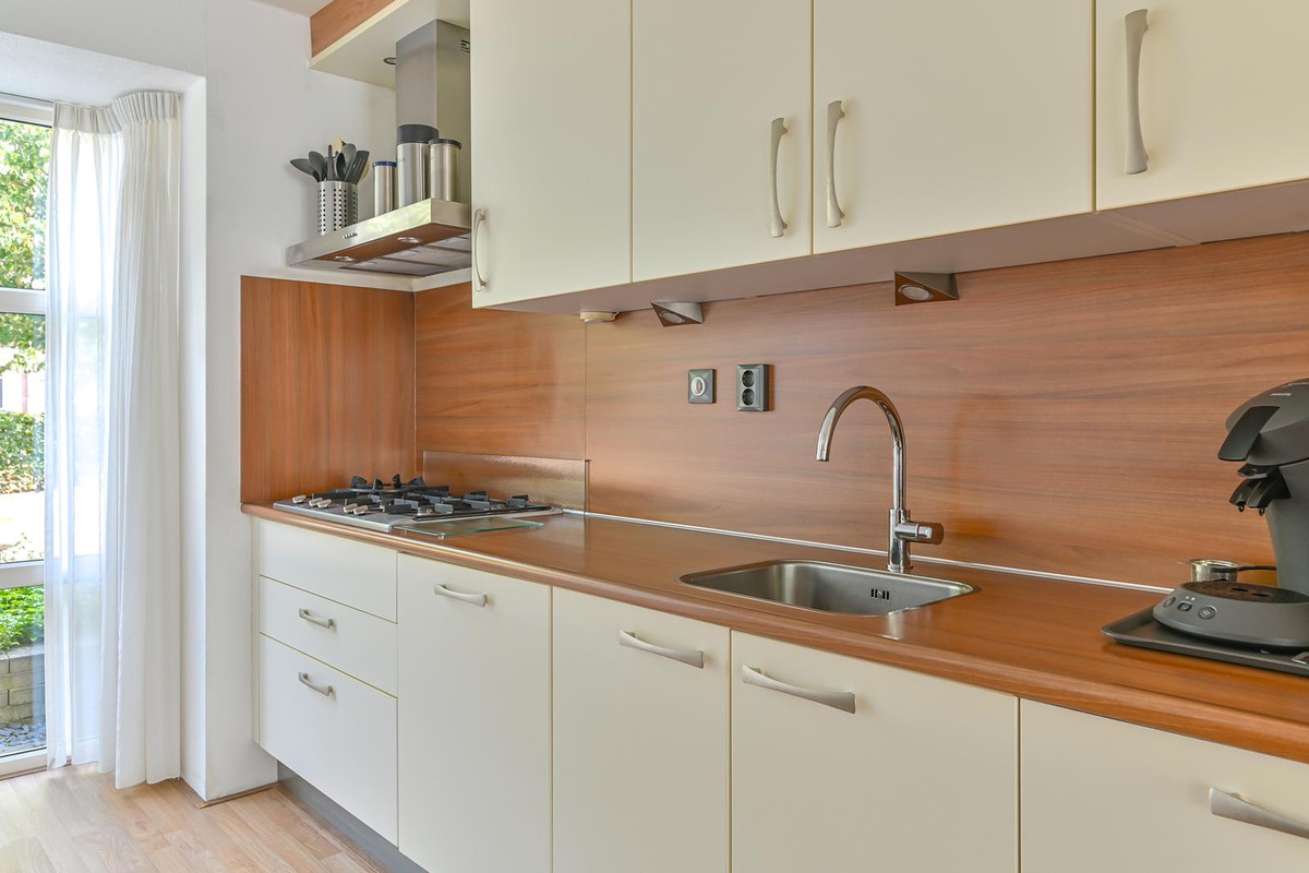 Tussenwoning te koop: Boswitje 25, Hoogeveen