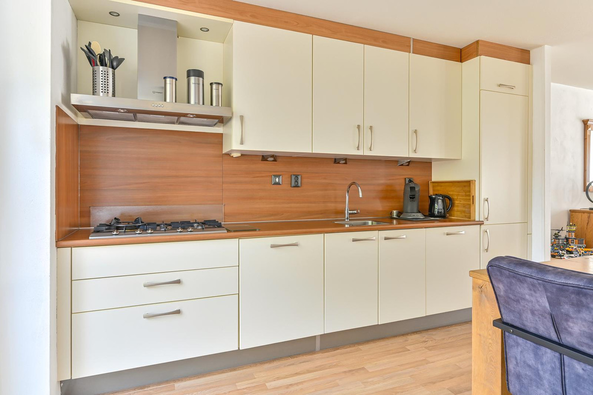 Tussenwoning te koop: Boswitje 25, Hoogeveen