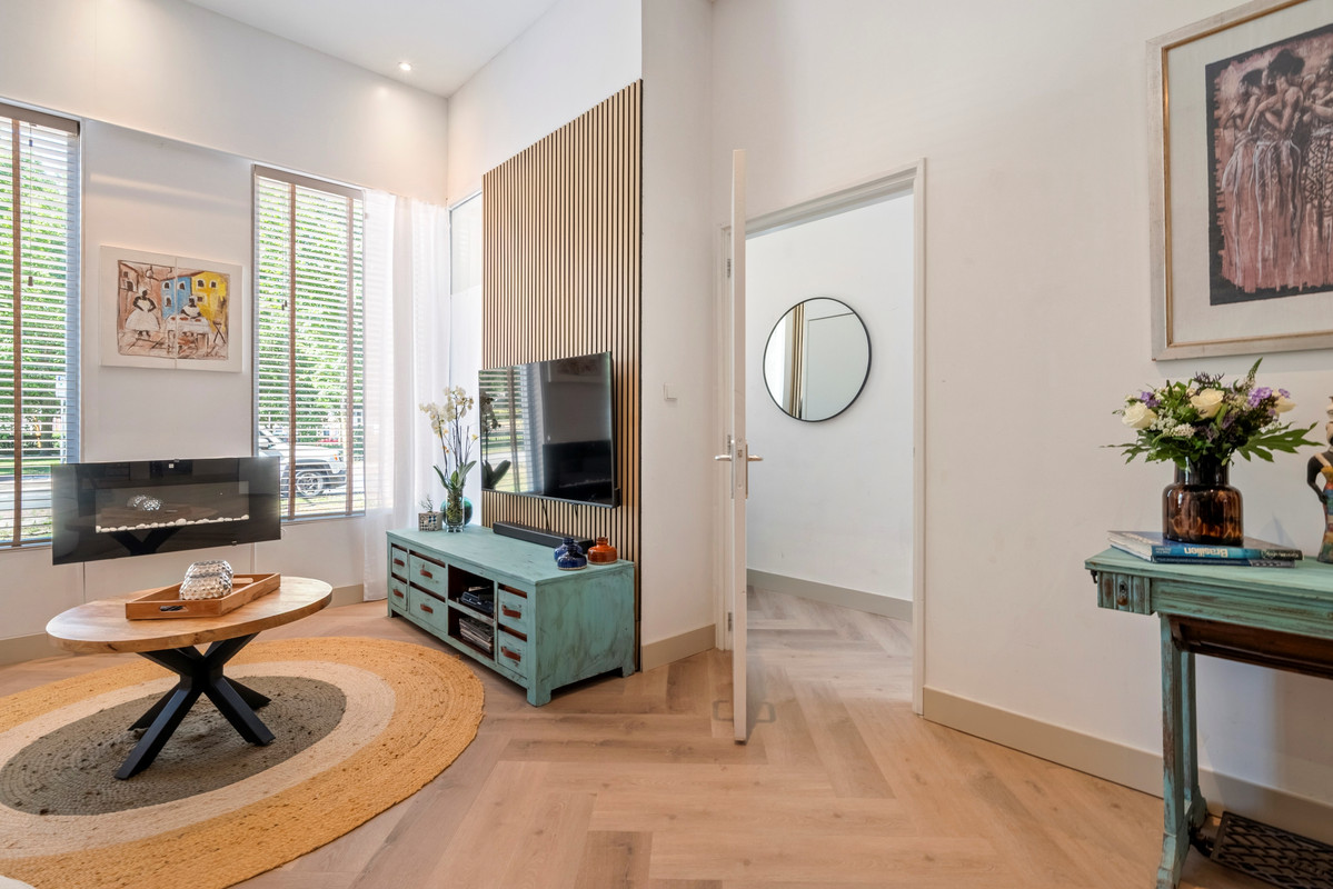 Tussenwoning te koop: Prins Hendriklaan 19, Den Helder