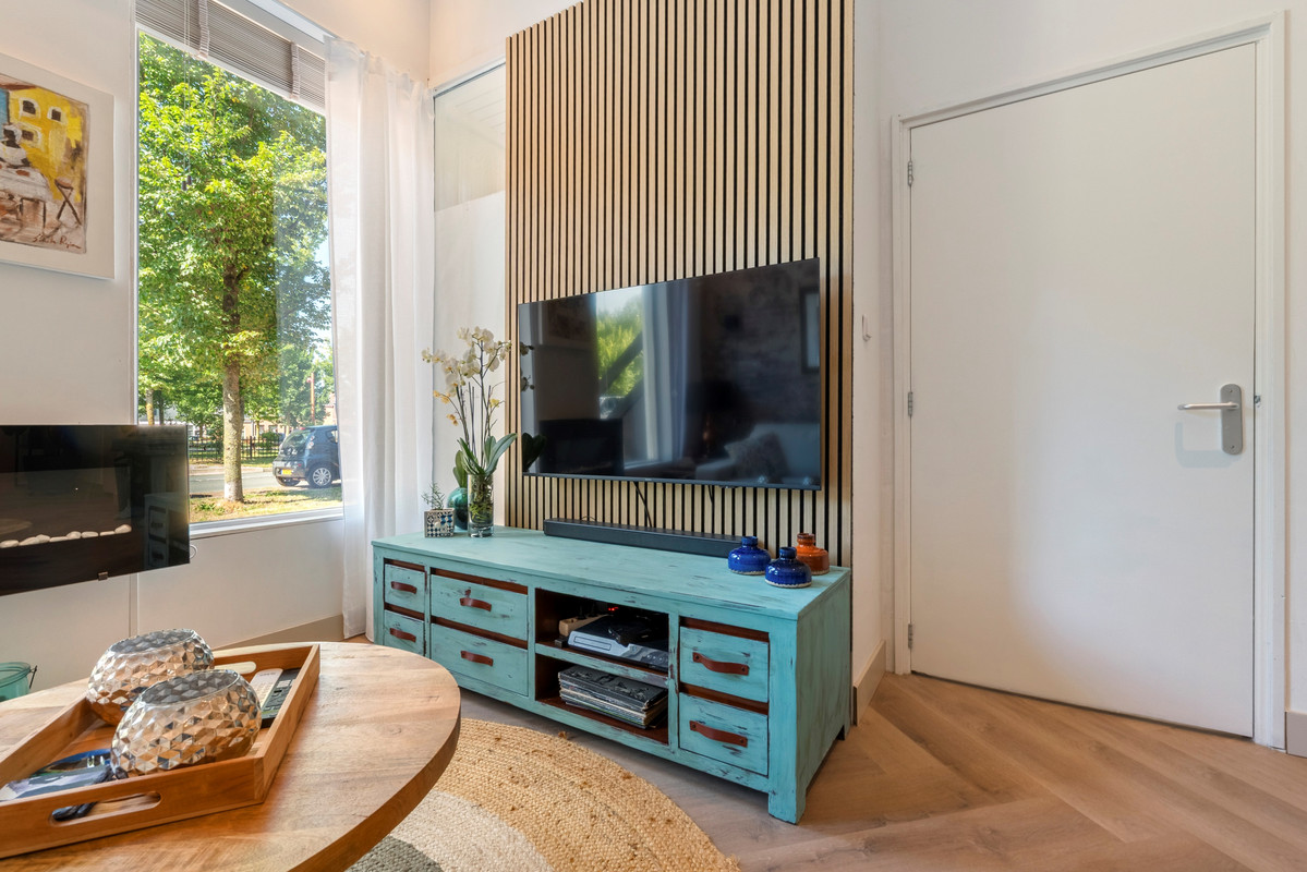 Tussenwoning te koop: Prins Hendriklaan 19, Den Helder