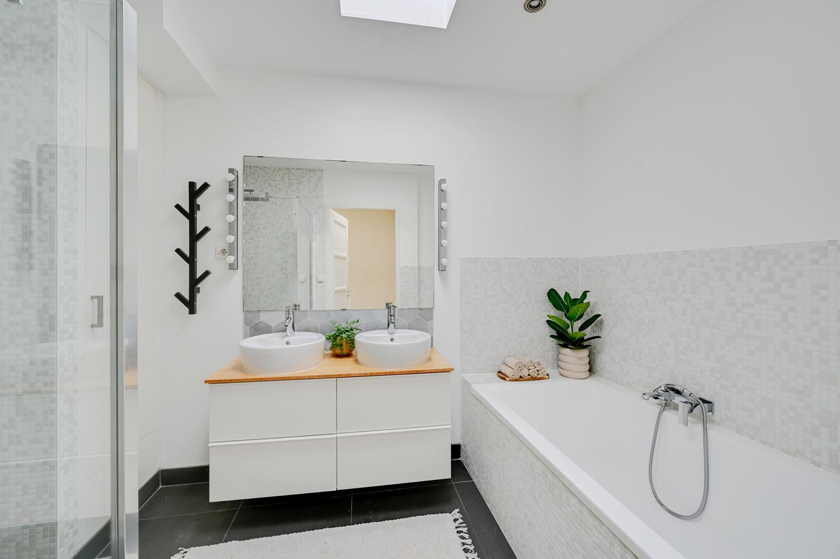 Appartement te koop: Nieuwe Laantjes 111, 'S-Gravenhage