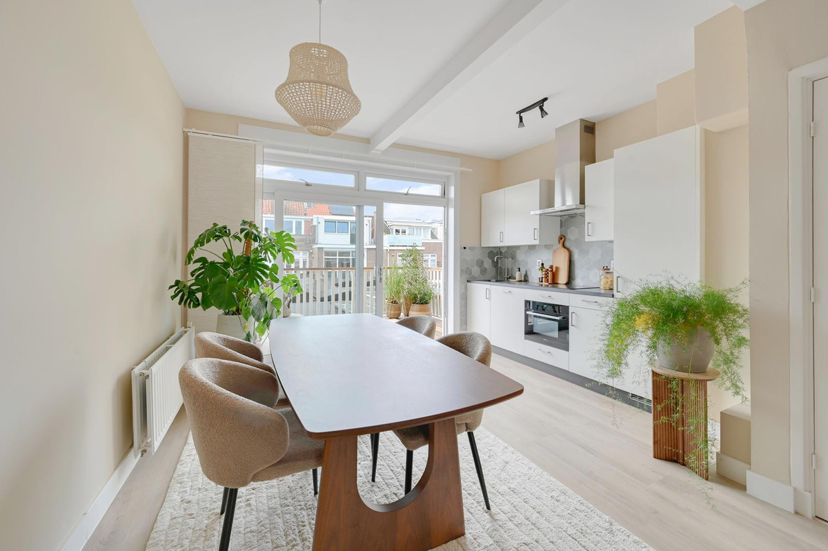 Appartement te koop: Nieuwe Laantjes 111, 'S-Gravenhage