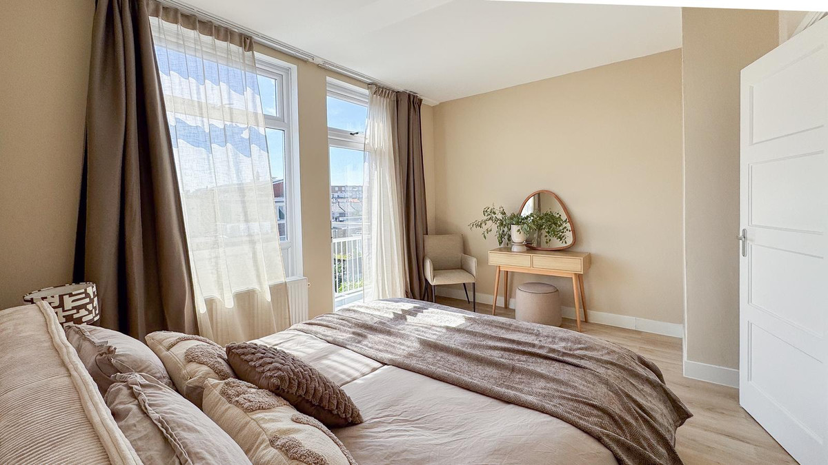 Appartement te koop: Nieuwe Laantjes 111, 'S-Gravenhage